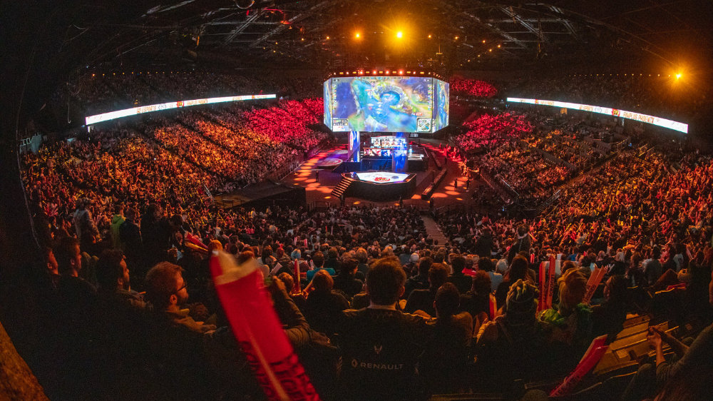 无论地理纬 无论地理纬