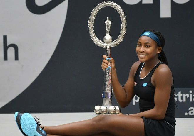 接触乒乓球 接触乒乓球