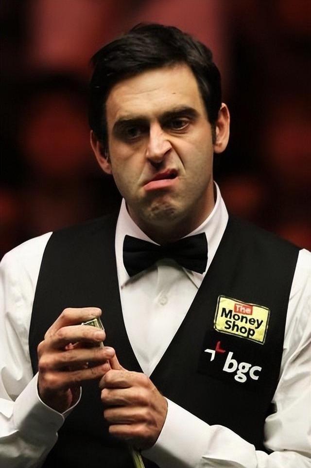 轮比赛中展 轮比赛中展