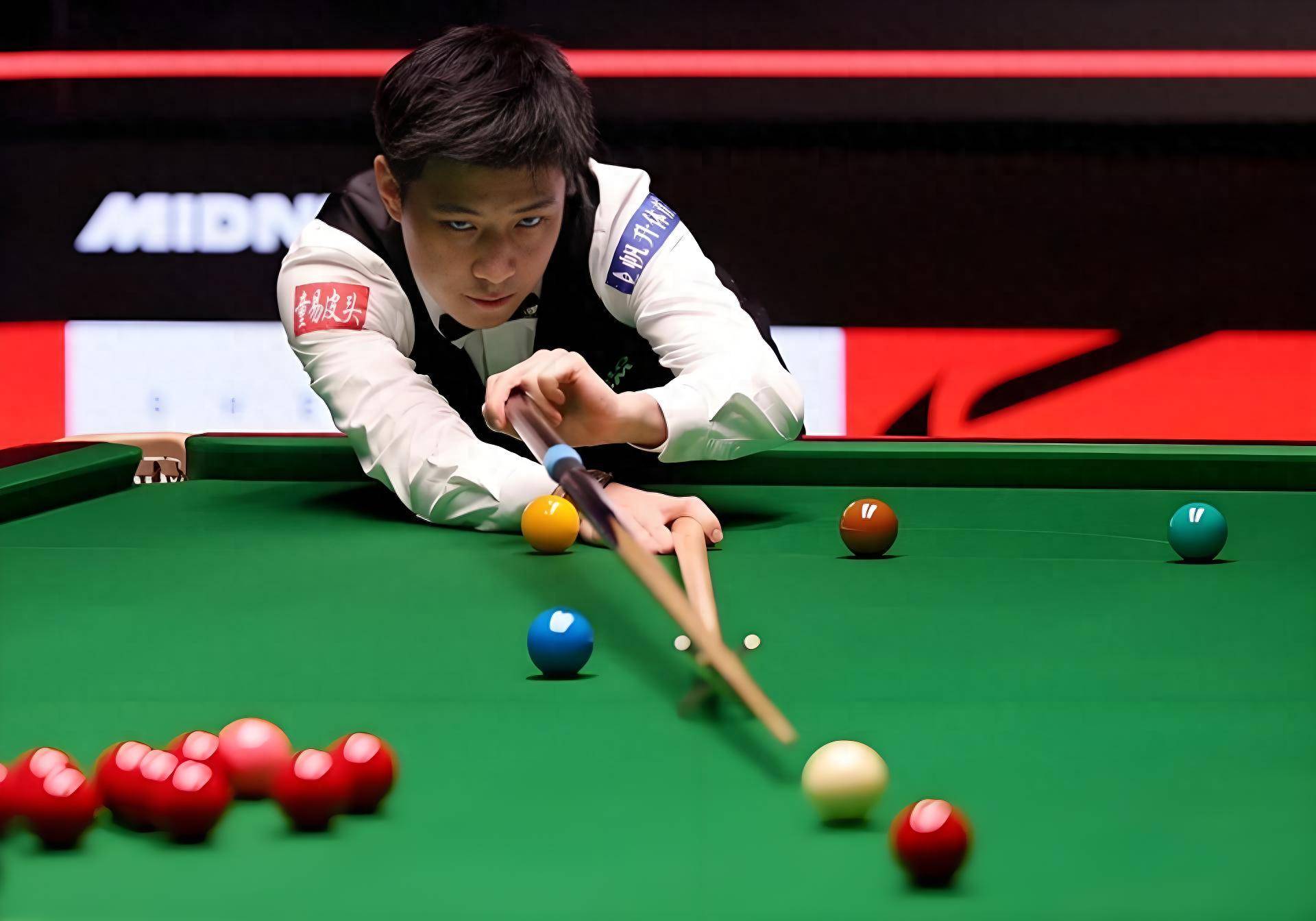 优雅流畅的 优雅流畅的