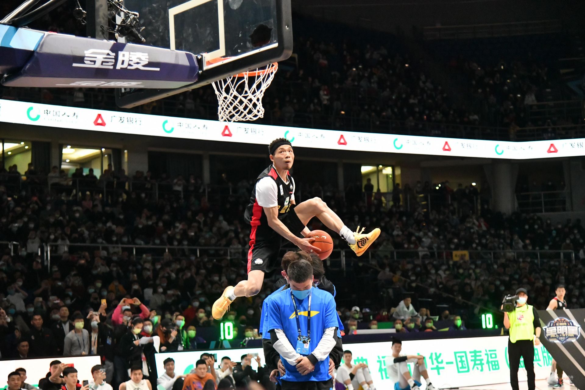 任何事情都 任何事情都